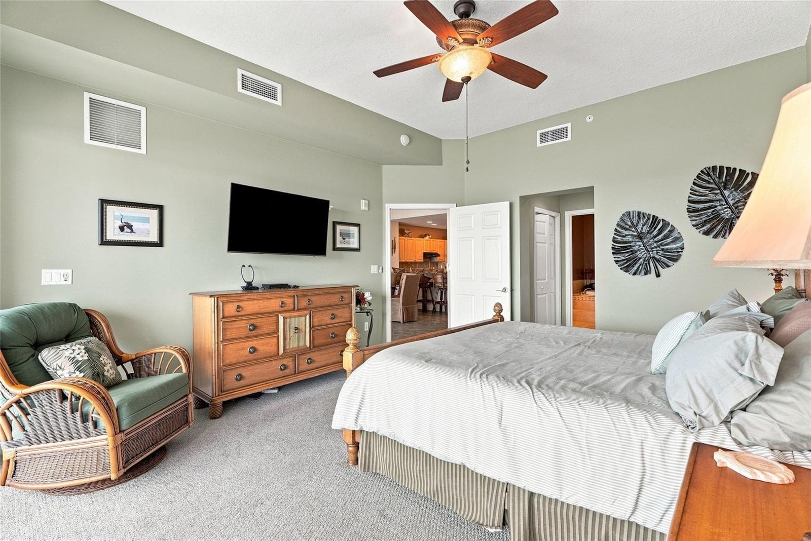Condominium at 17735 GULF BLVD #204, REDINGTON SHORES, photo 31 of 60