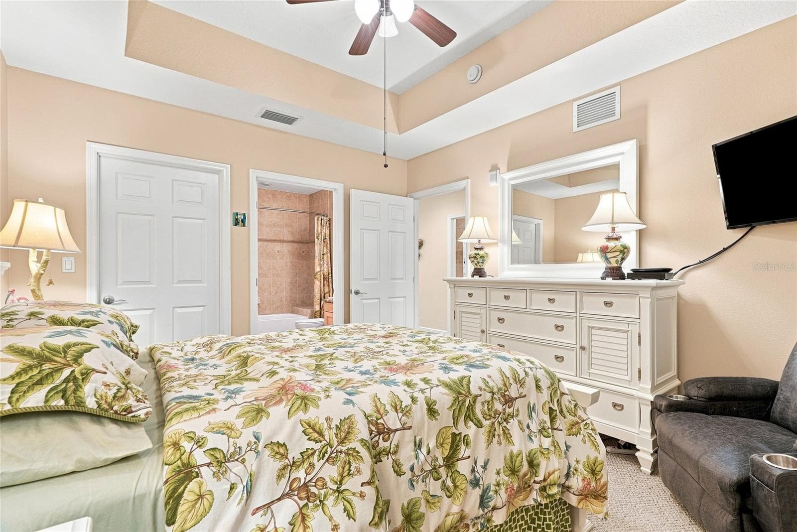 Condominium at 17735 GULF BLVD #204, REDINGTON SHORES, photo 38 of 60