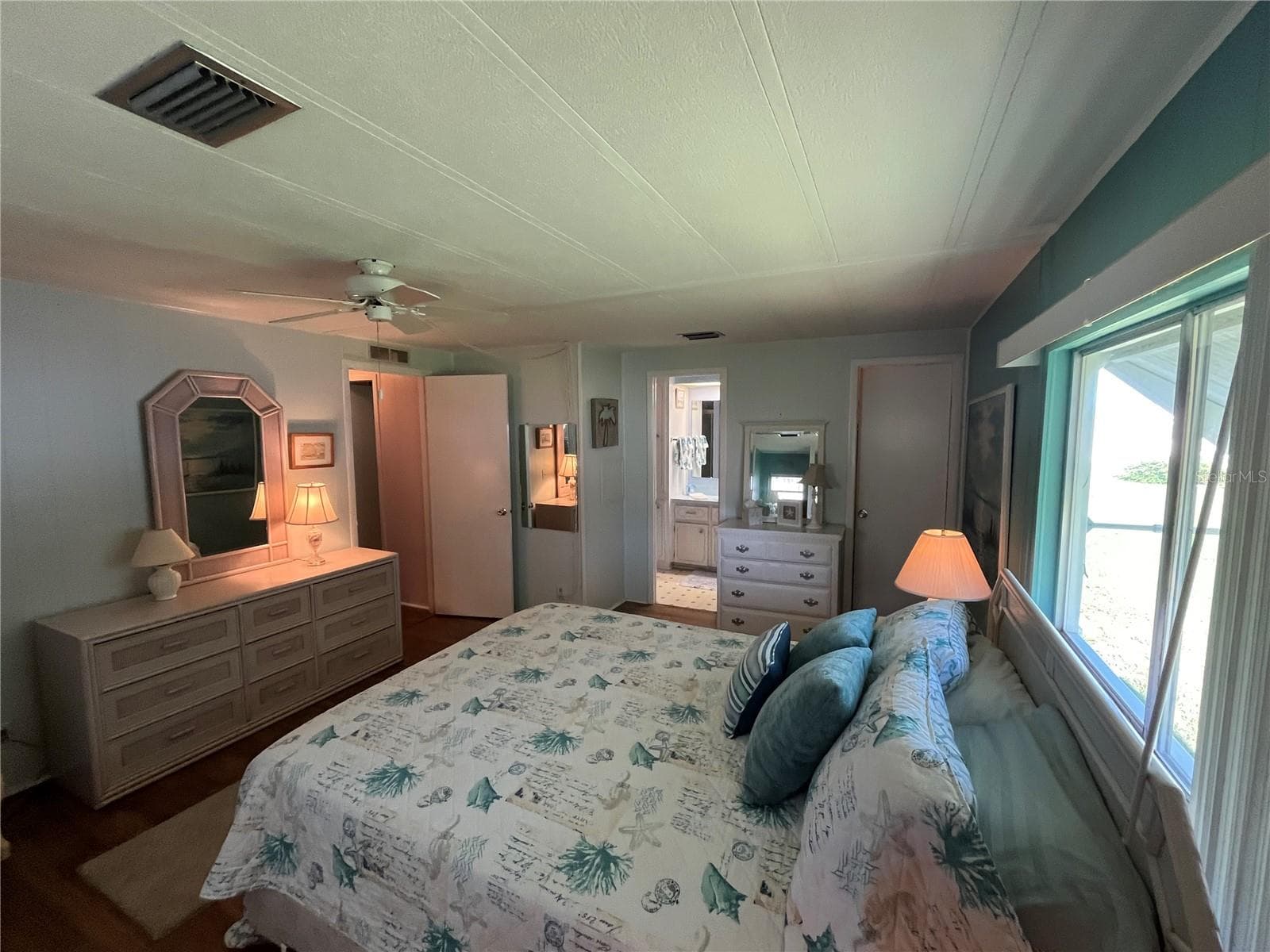Manufactured Home at 423 CERVINA DR, VENICE, photo 32 of 38