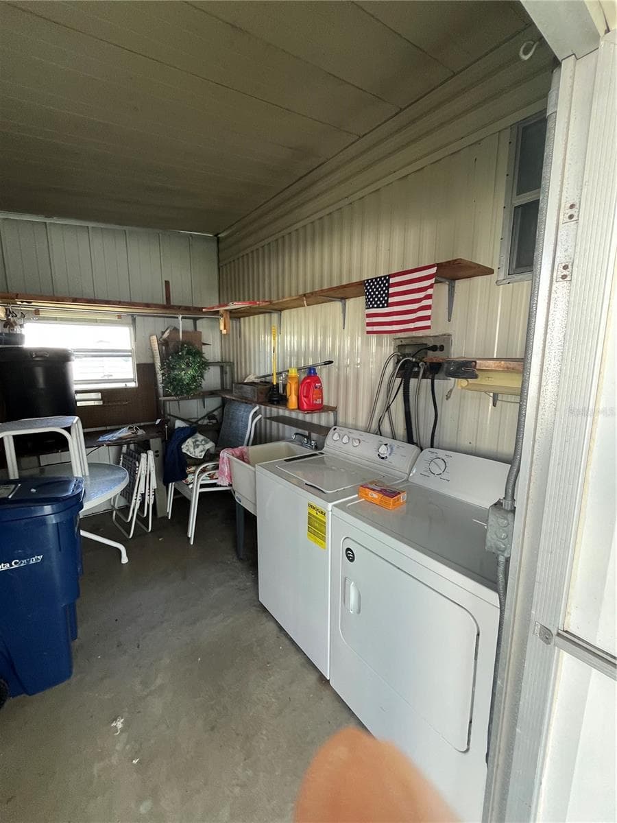 Manufactured Home at 423 CERVINA DR, VENICE, photo 37 of 38