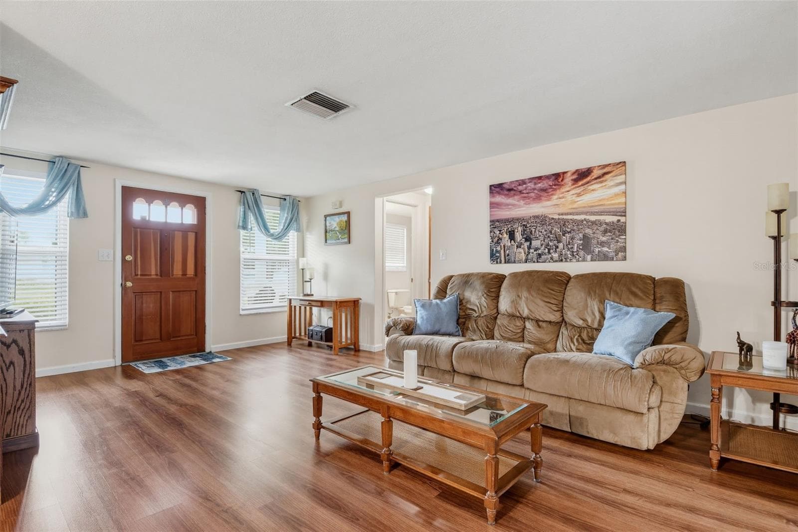 Living Area - 10831 MAPLEWOOD AVE, PORT RICHEY