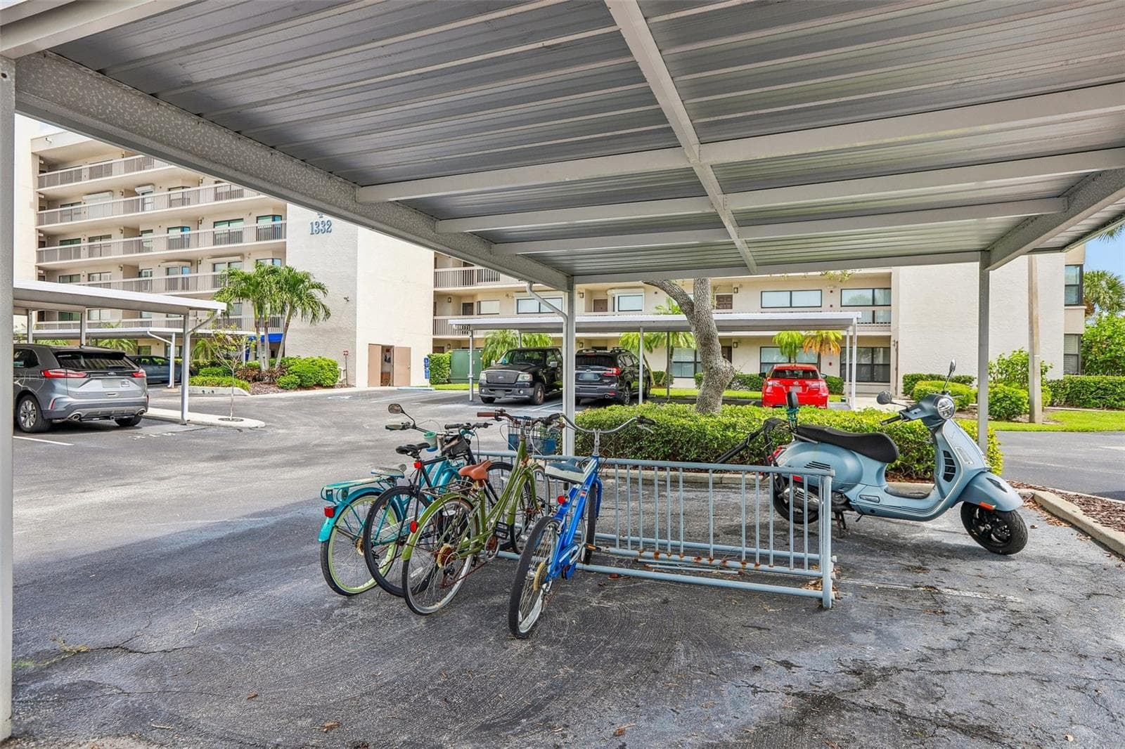 Condominium at 1332 PASADENA AVE S #207, SOUTH PASADENA, photo 33 of 71