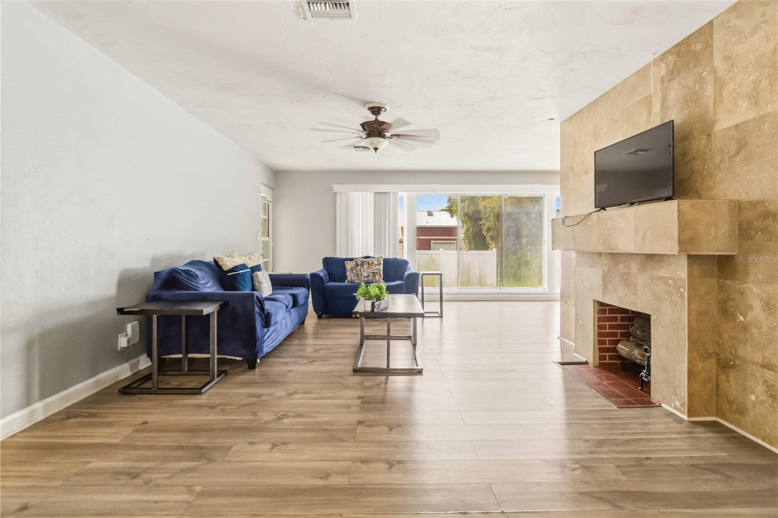 Single Family Residence at 582 REVILO BLVD, DAYTONA BEACH, photo 5 of 26
