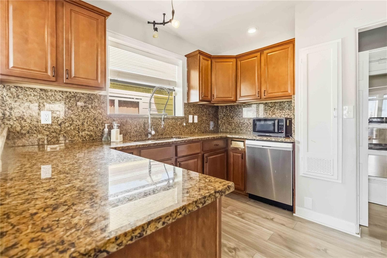 Single Family Residence at 582 REVILO BLVD, DAYTONA BEACH, photo 13 of 26