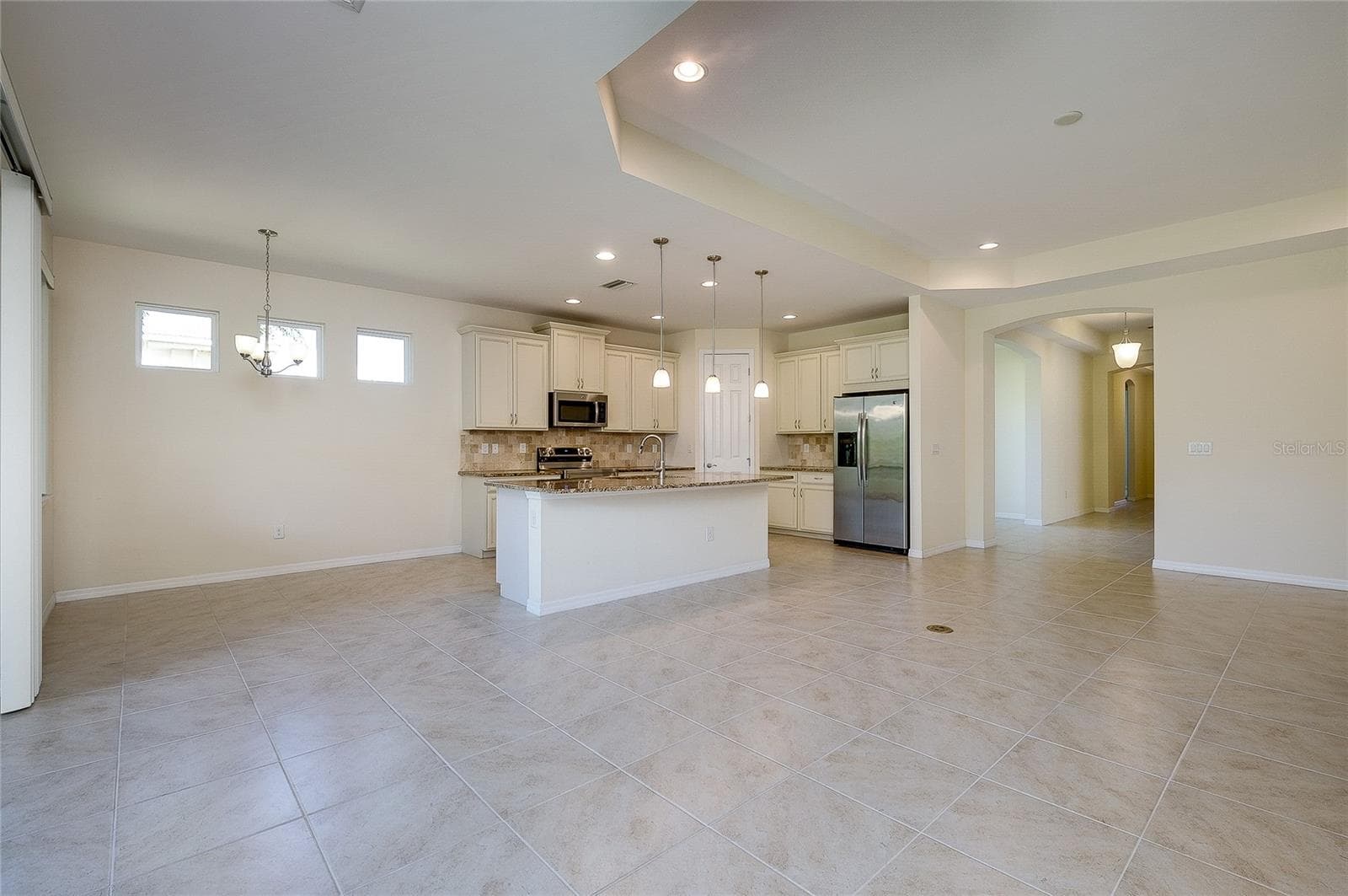 Single Family Residence at 11535 BLACKFIN ST, VENICE, photo 43 of 89