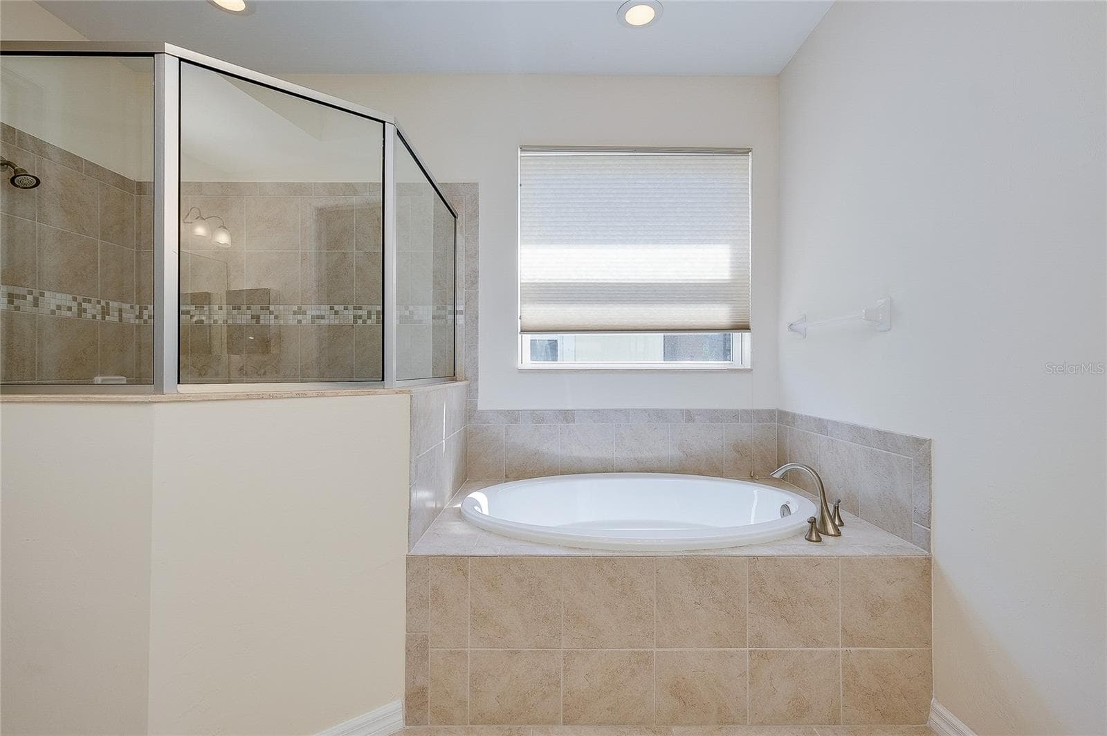 Single Family Residence at 11535 BLACKFIN ST, VENICE, photo 68 of 89