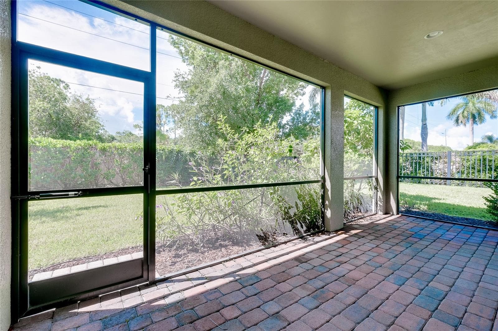Single Family Residence at 11535 BLACKFIN ST, VENICE, photo 83 of 89