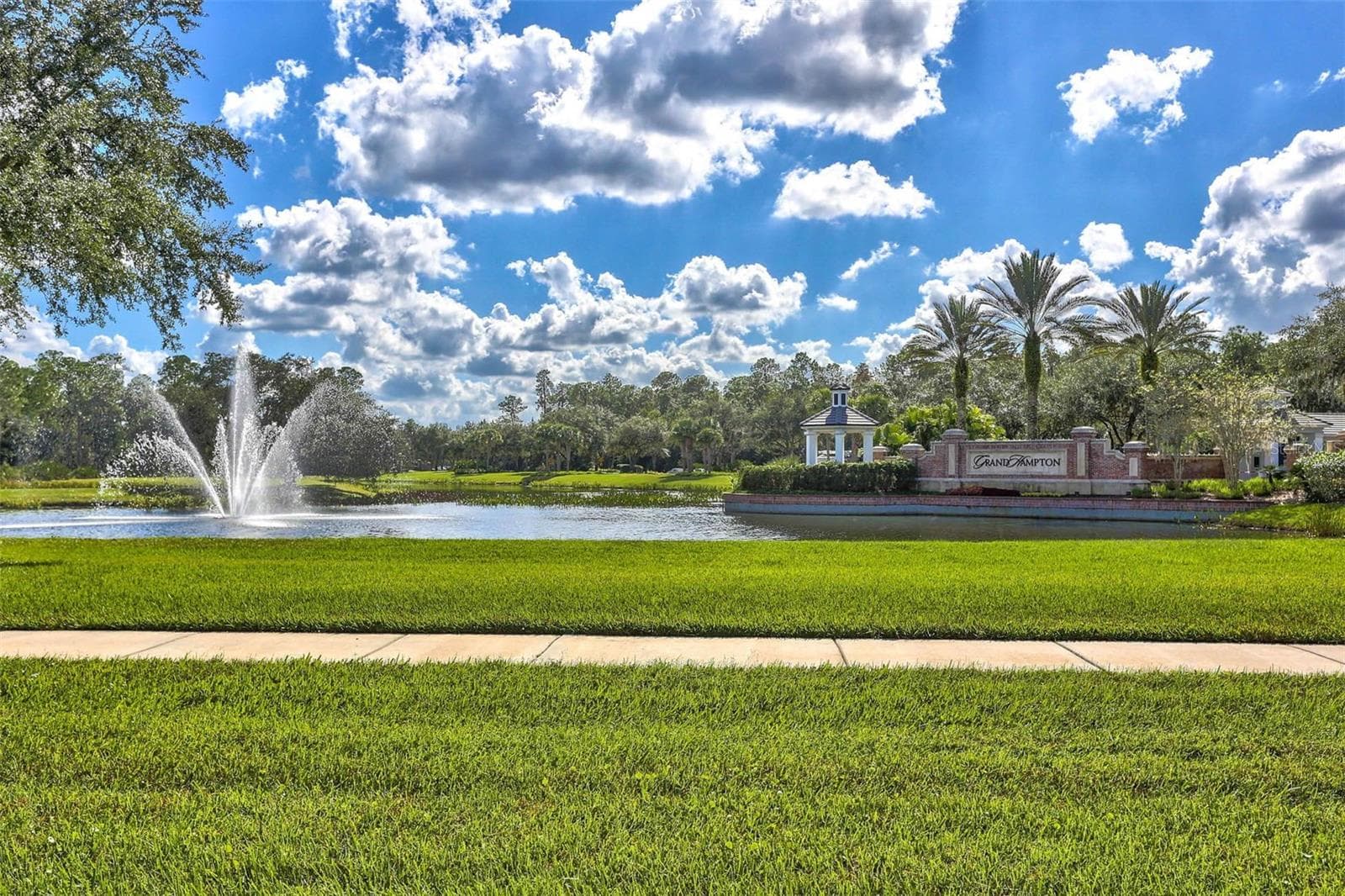 Grand Hampton Entrance - 20101 FAIR HILL WAY, TAMPA