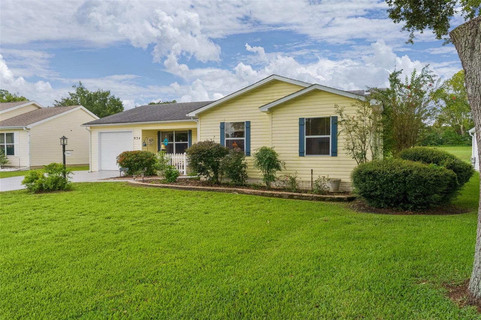 Single Family Residence at 934 ORCHID ST, THE VILLAGES, photo 6 of 58