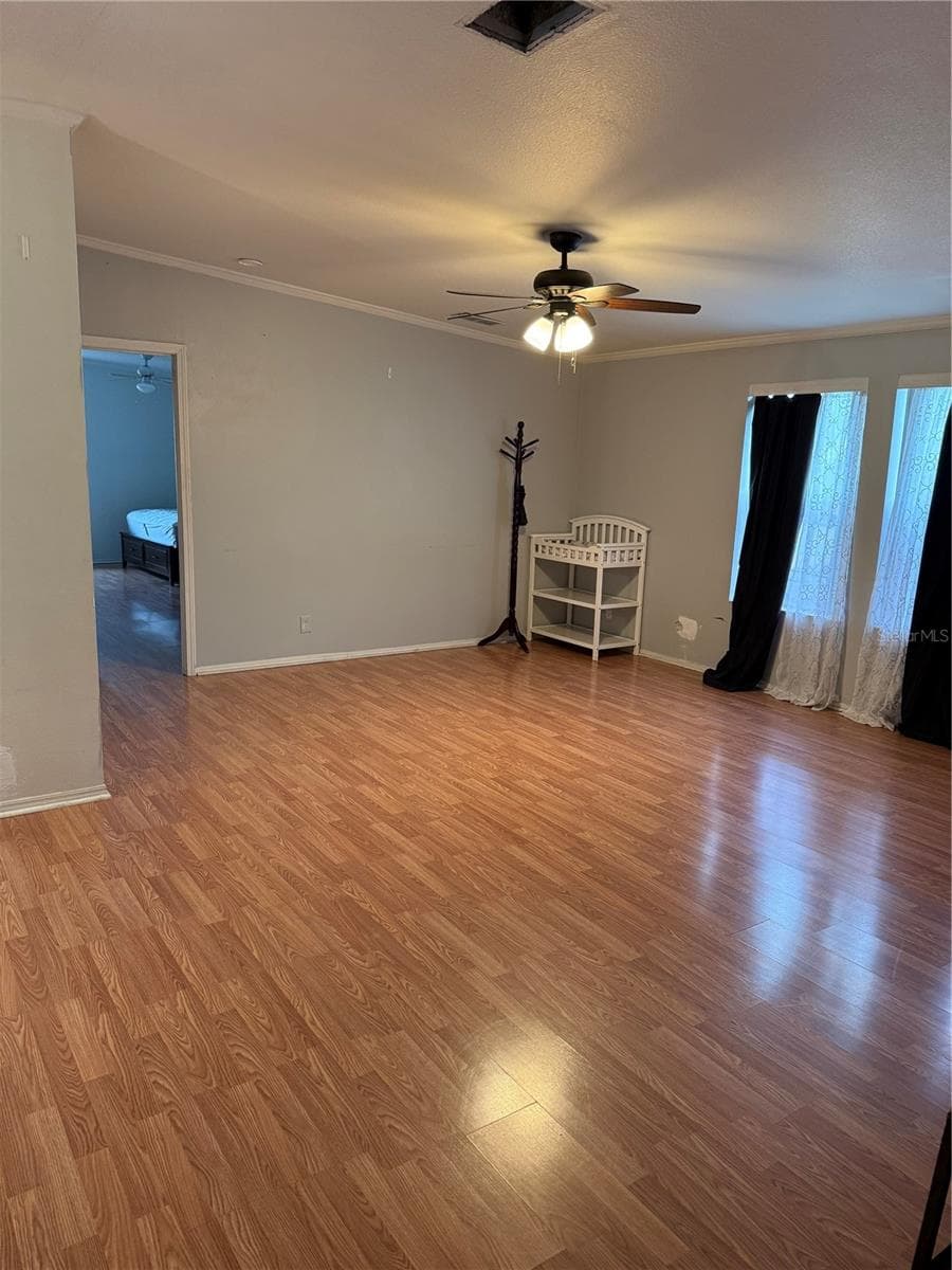 Manufactured Home at 4119 SE LEMON AVE, HIGHLAND CITY, photo 4 of 18