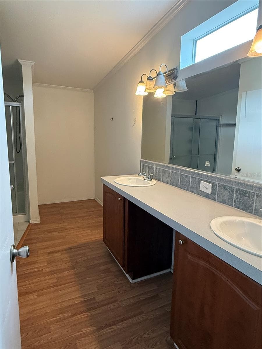 Manufactured Home at 4119 SE LEMON AVE, HIGHLAND CITY, photo 12 of 18