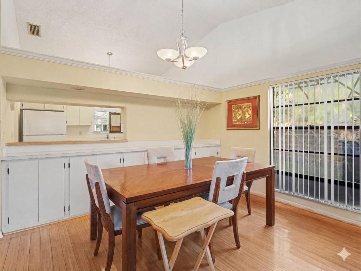 Half Duplex at 5031 BARRINGTON CIR #601, SARASOTA, photo 8 of 22