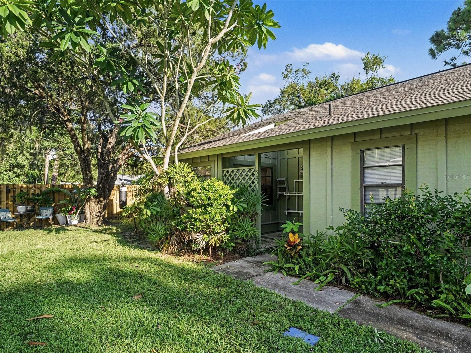 Half Duplex at 5031 BARRINGTON CIR #601, SARASOTA, photo 21 of 22
