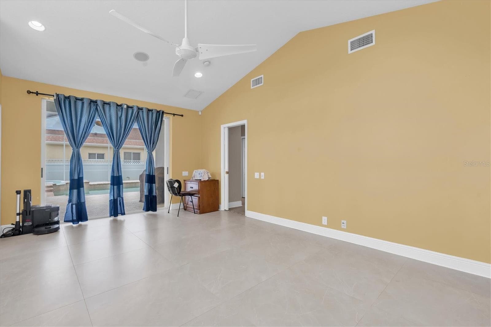 Single Family Residence at 27027 BRUSH CREEK WAY, WESLEY CHAPEL, photo 18 of 74