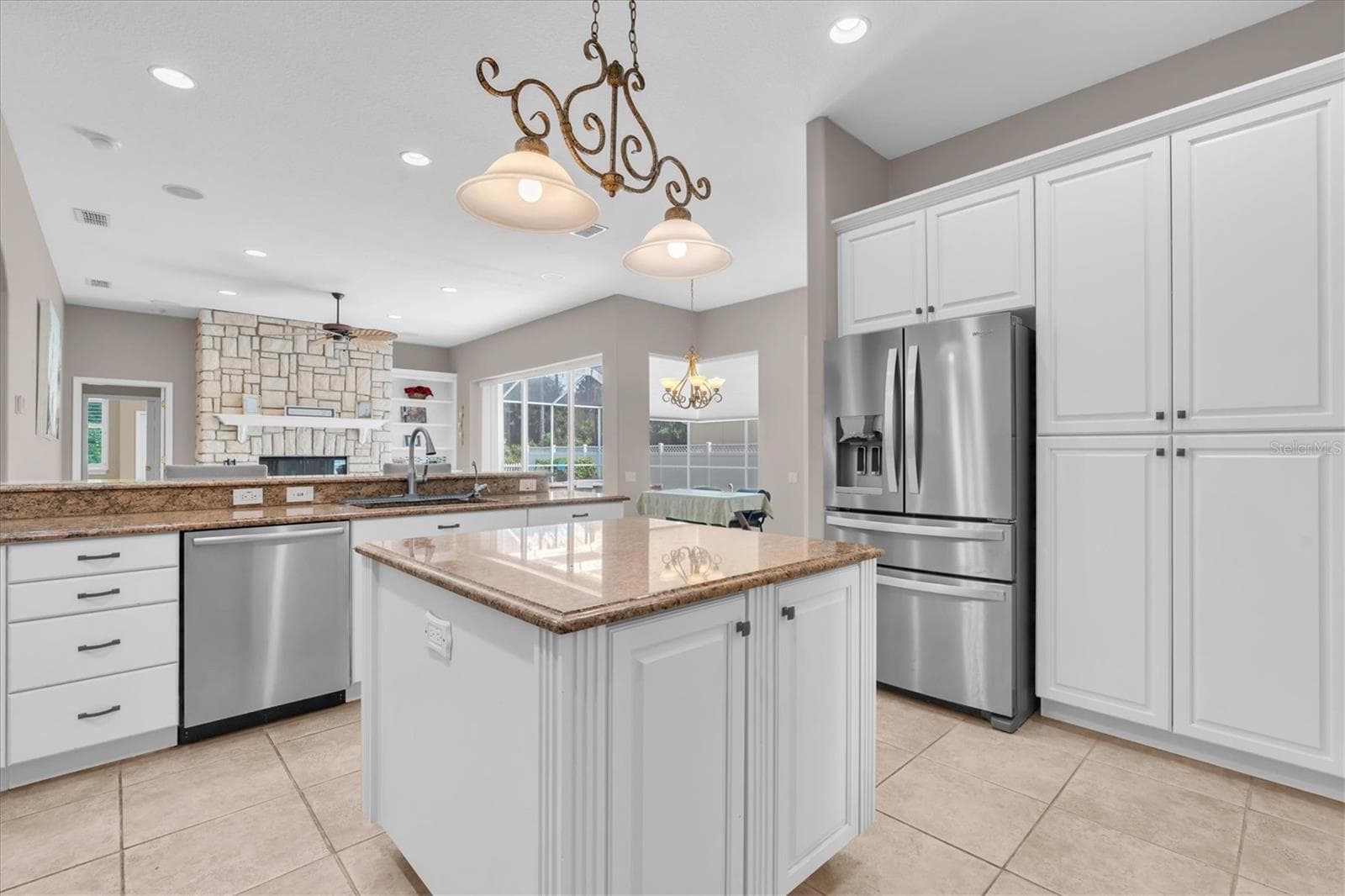 Single Family Residence at 27027 BRUSH CREEK WAY, WESLEY CHAPEL, photo 11 of 74