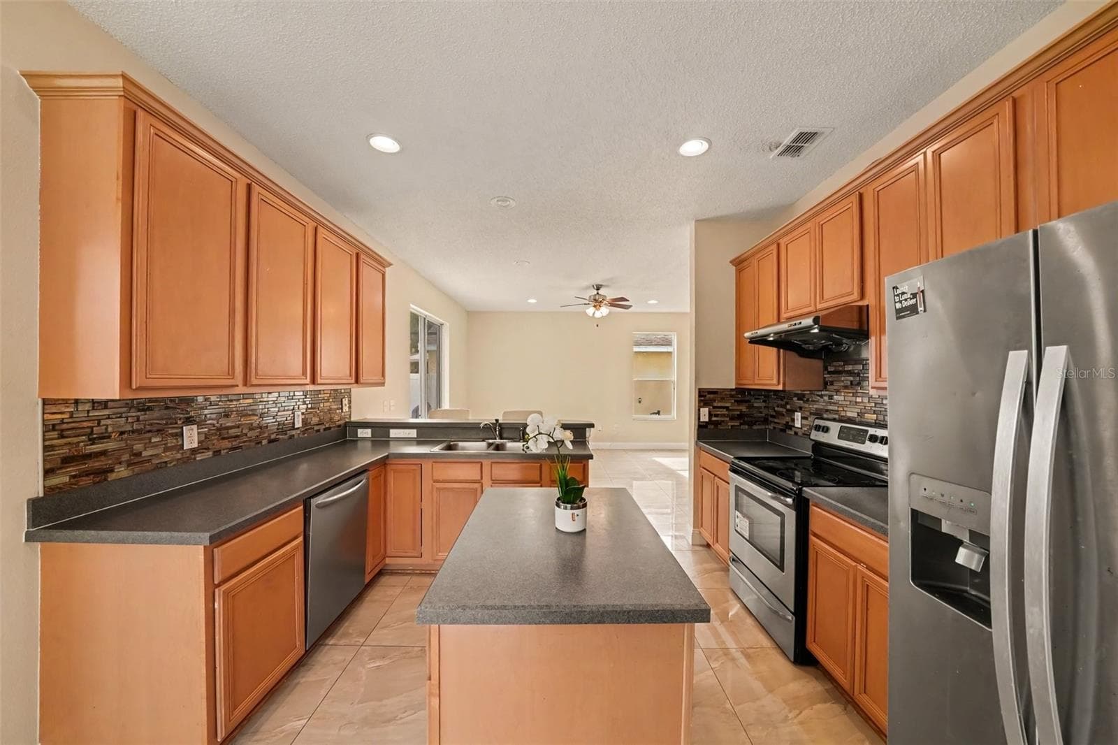 Single Family Residence at 909 DEVON CREEK RD, WINTER SPRINGS, photo 22 of 35