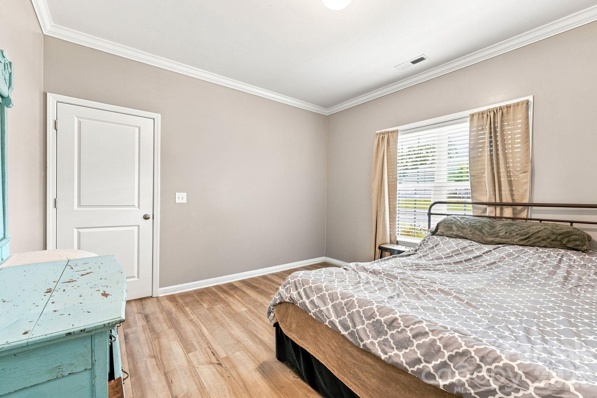 Single Family Residence at 133 Stone Hollow Road, Lexington, photo 14 of 43