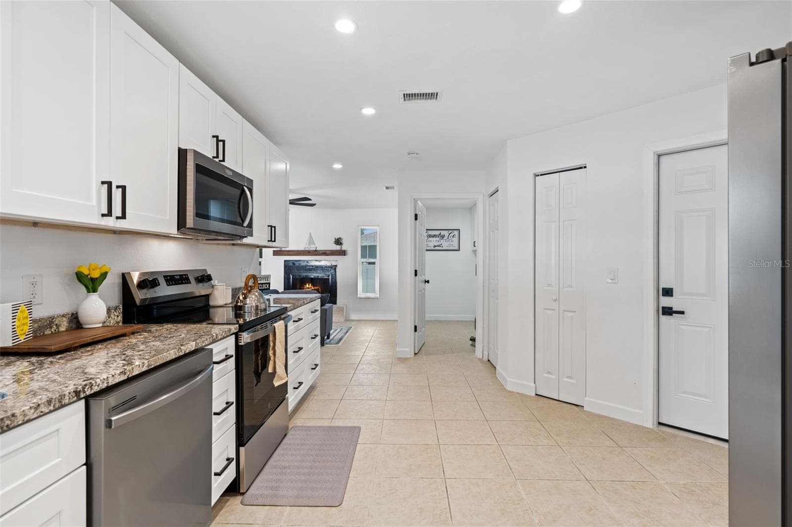 Single Family Residence at 6060 MACBETH LN, FORT MYERS, photo 11 of 47