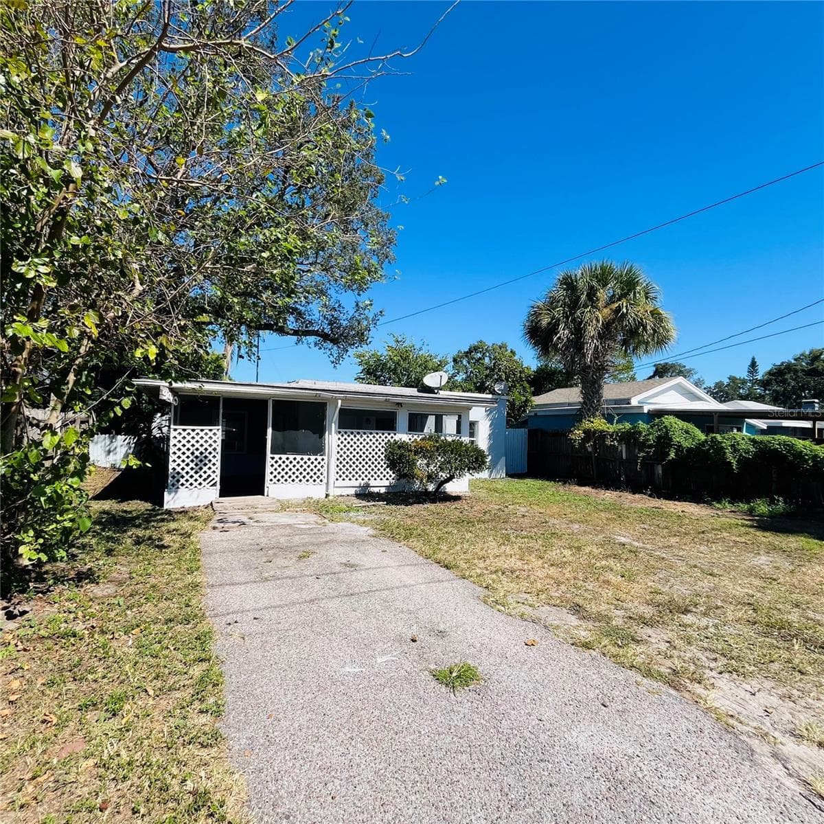 Single Family Residence at 920 E SENECA AVE, TAMPA, photo 4 of 32
