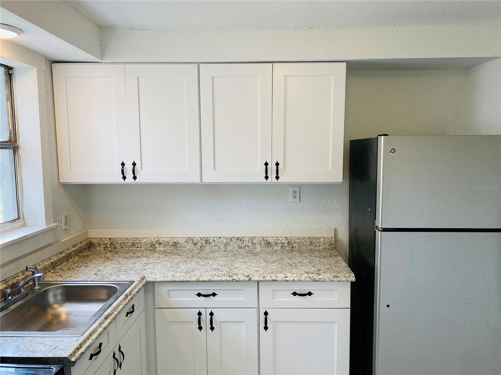 Single Family Residence at 920 E SENECA AVE, TAMPA, photo 20 of 32