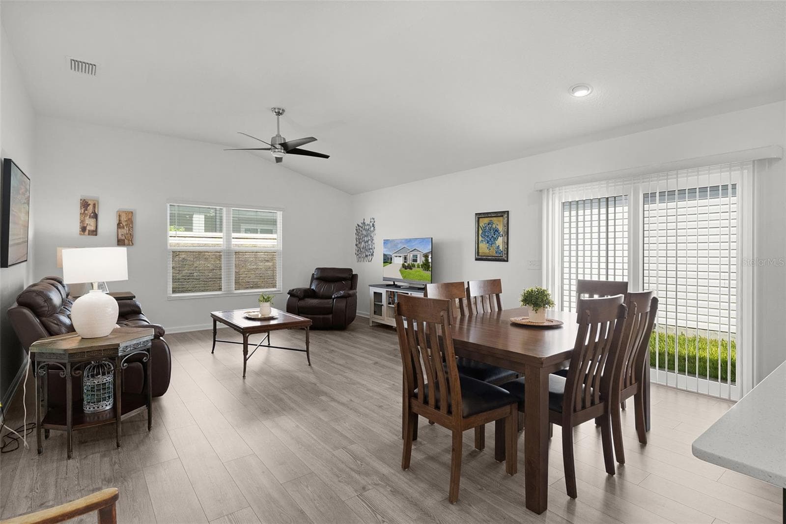 Villa at 6558 HERR CT, THE VILLAGES, photo 15 of 43