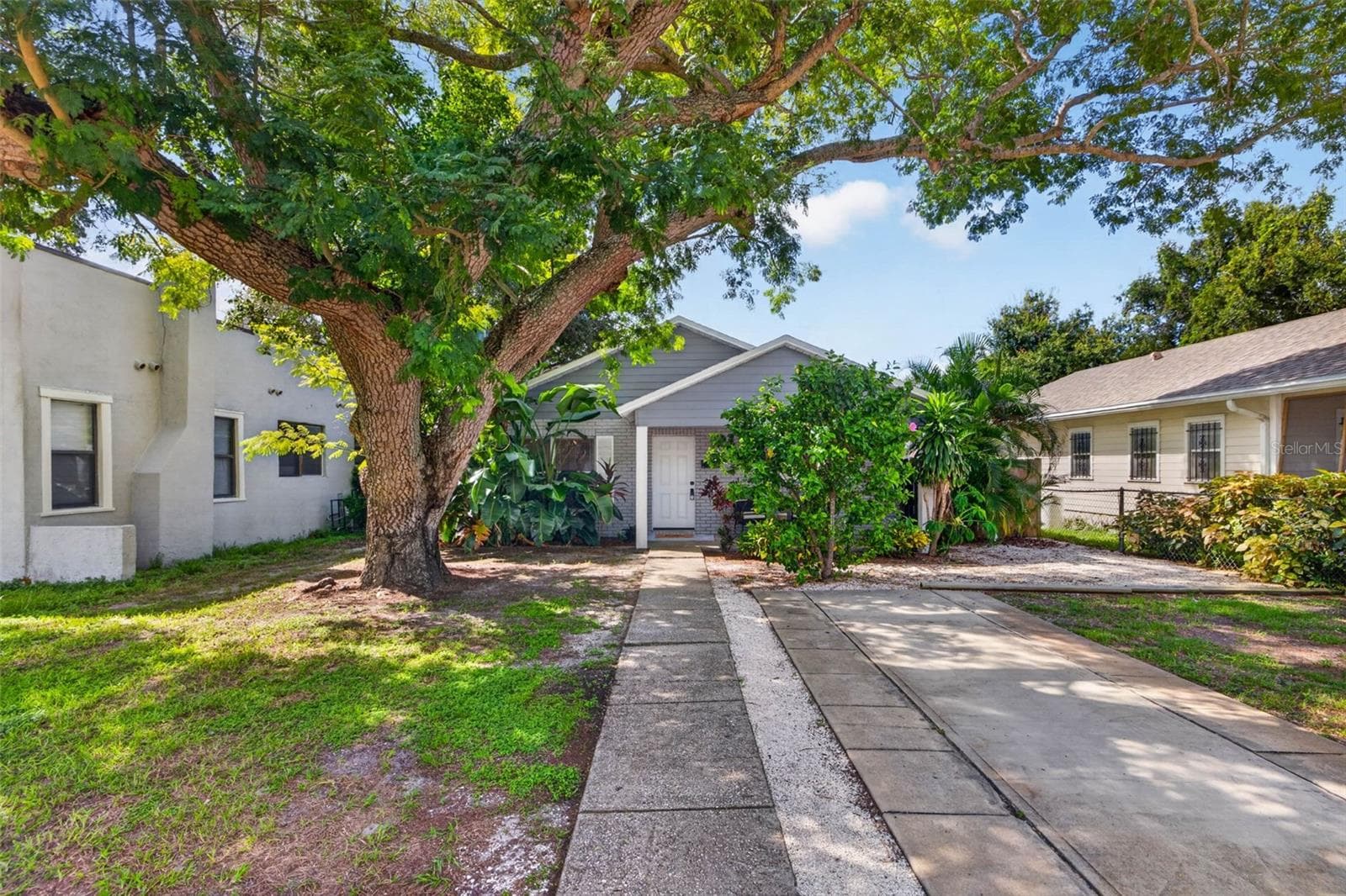 Single Family Residence at 4666 11TH AVE S, ST PETERSBURG, photo 2 of 29