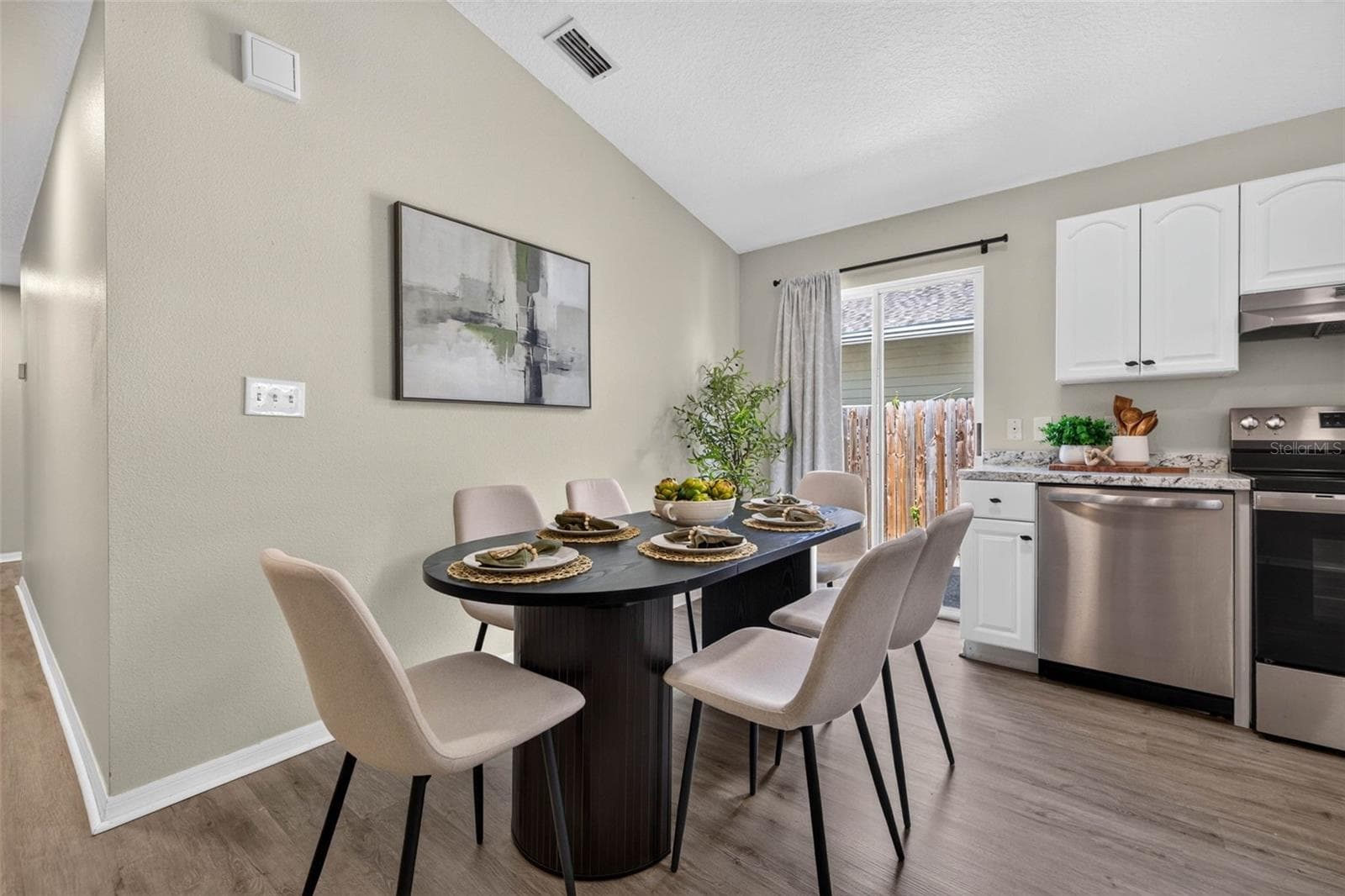 Single Family Residence at 4666 11TH AVE S, ST PETERSBURG, photo 9 of 29