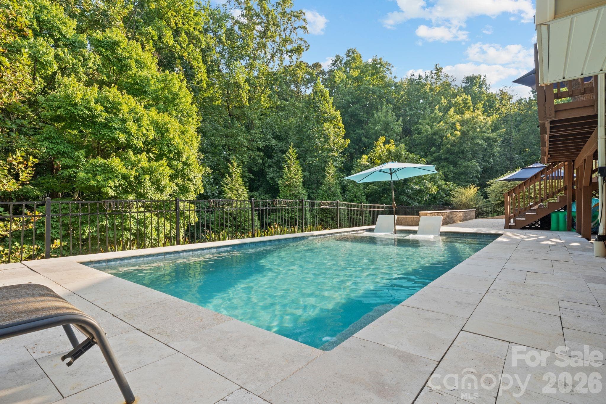 Single Family Residence at 152 Melbourne Drive, Fort Mill, photo 39 of 42
