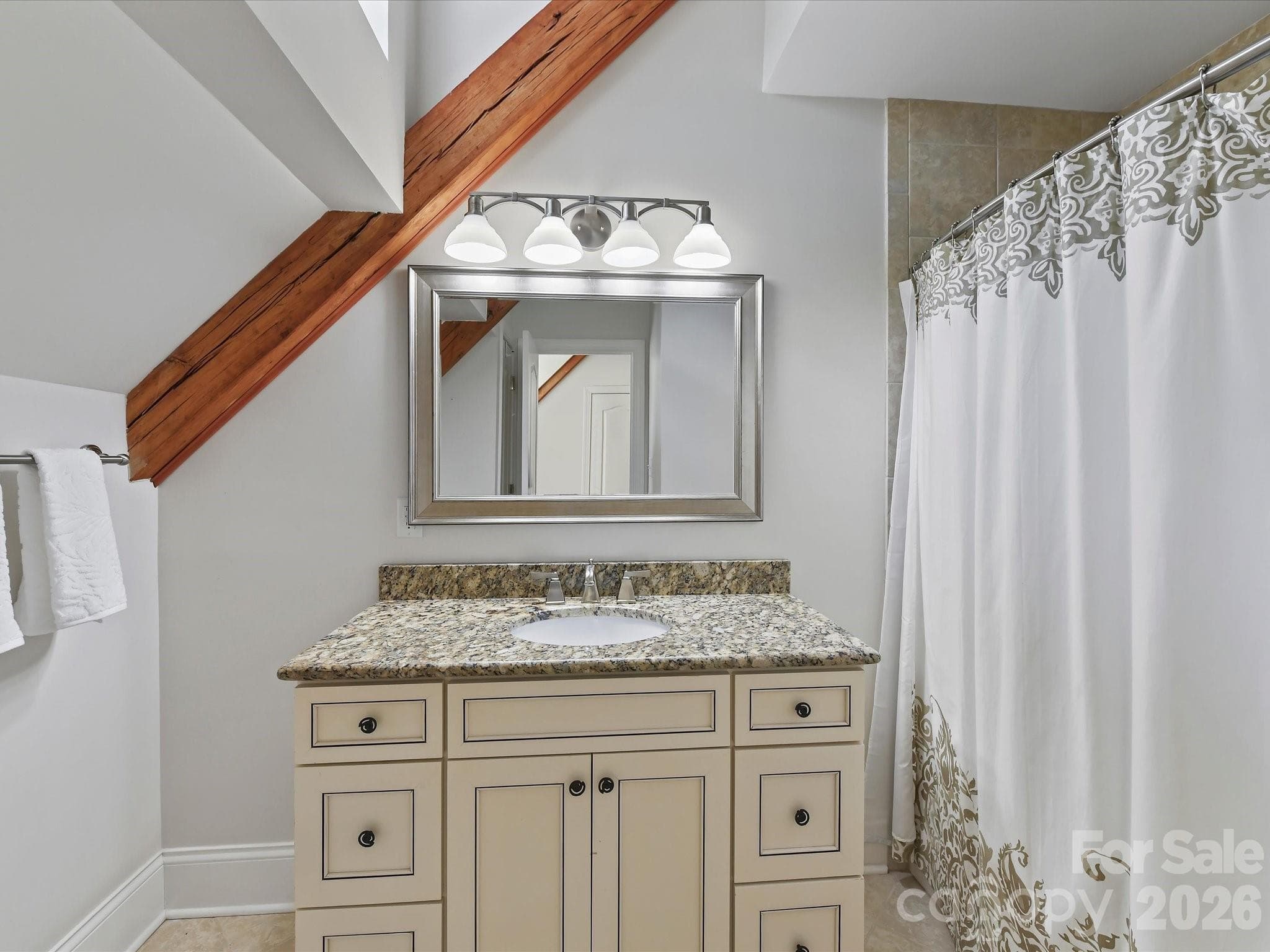 Single Family Residence at 16211 Terry Lane, Huntersville, photo 27 of 41