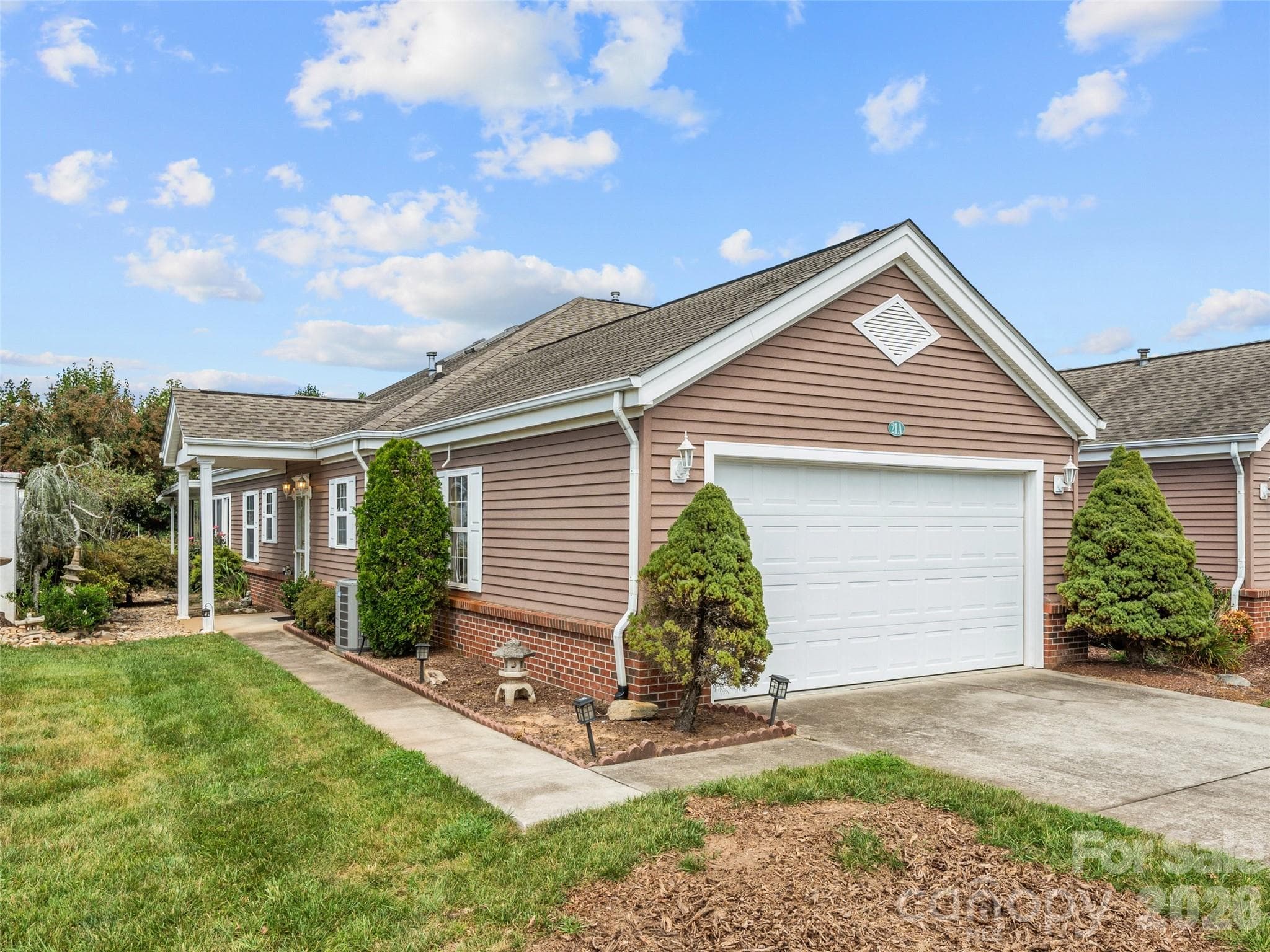 21 Heather Way