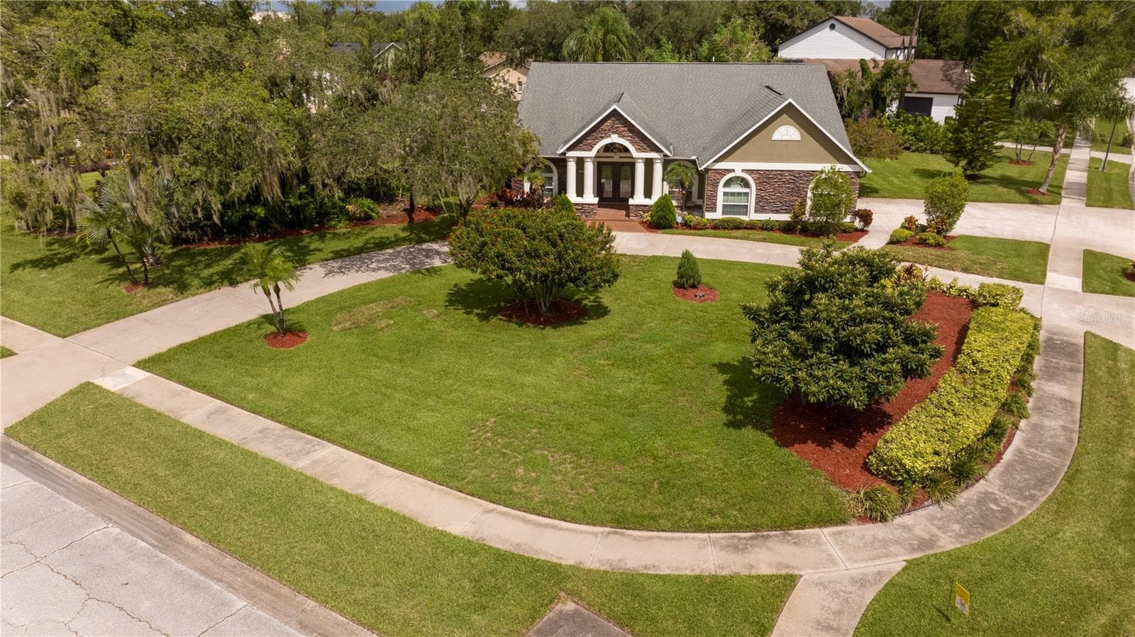 Single Family Residence at 8809 EAGLE WATCH DR, RIVERVIEW, photo 5 of 42