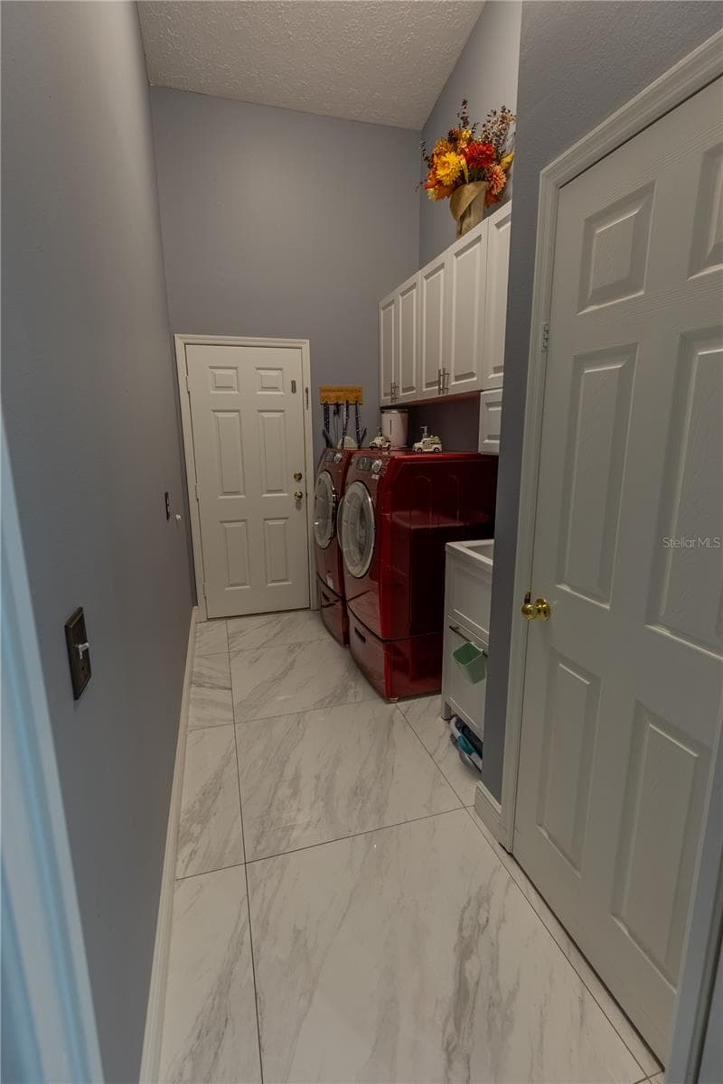 Single Family Residence at 8809 EAGLE WATCH DR, RIVERVIEW, photo 25 of 42