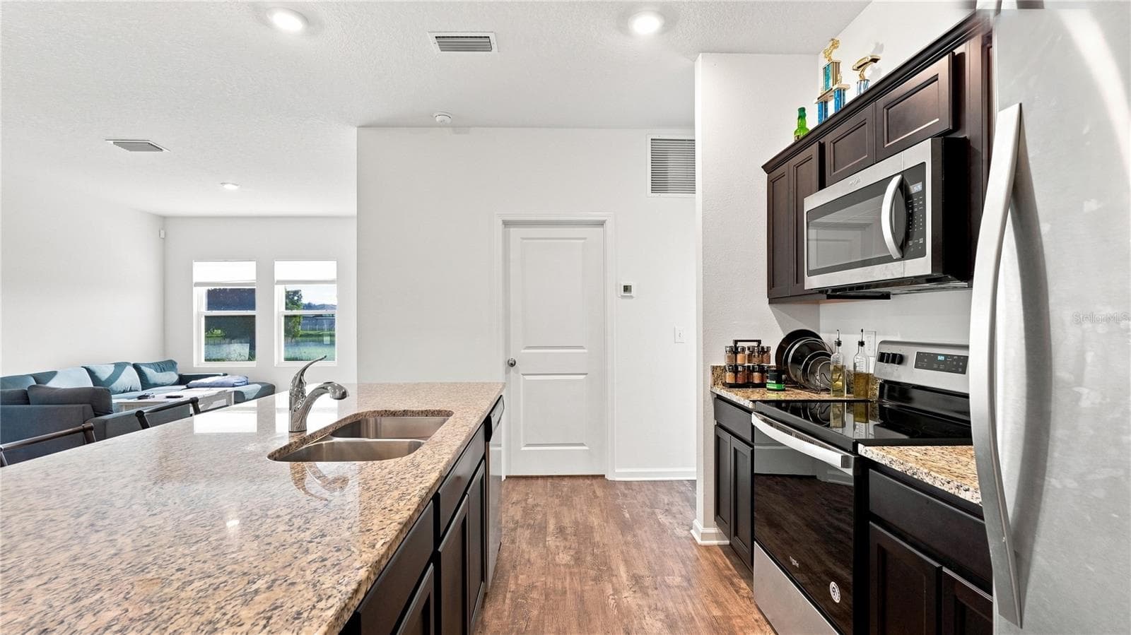 Single Family Residence at 5646 ALEXANDER SPRINGS PL, LAKELAND, photo 15 of 30