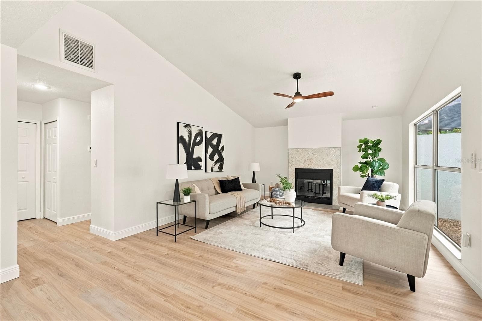 Single Family Residence at 743 BONNIE BLVD, PALM HARBOR, photo 9 of 32