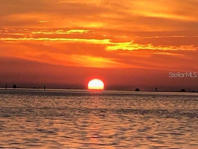 Sunset Views - 612 E SPRUCE ST, TARPON SPRINGS