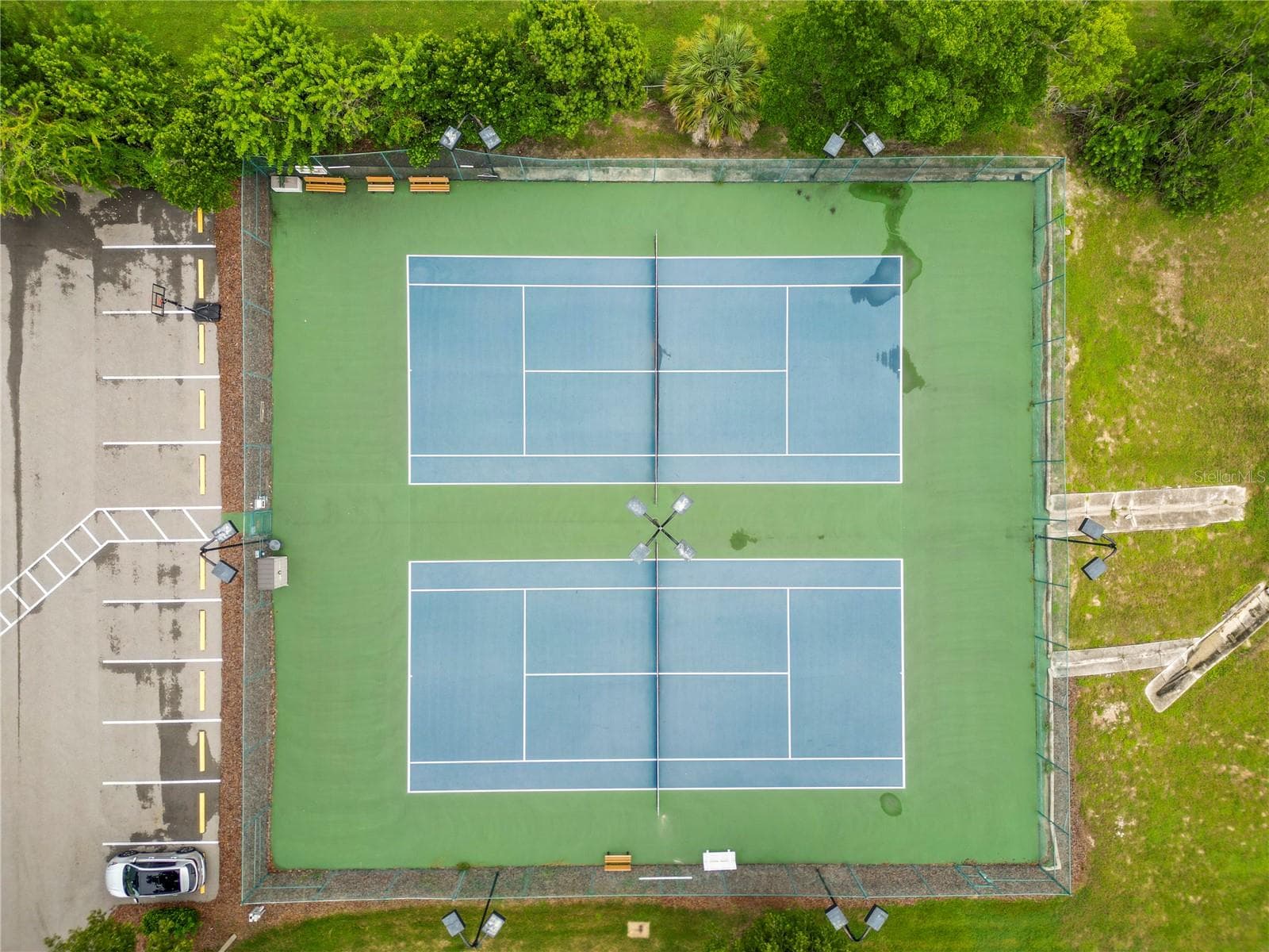 2nd CH Tennis courts - 1120 PARAKEET TRL, LAKELAND