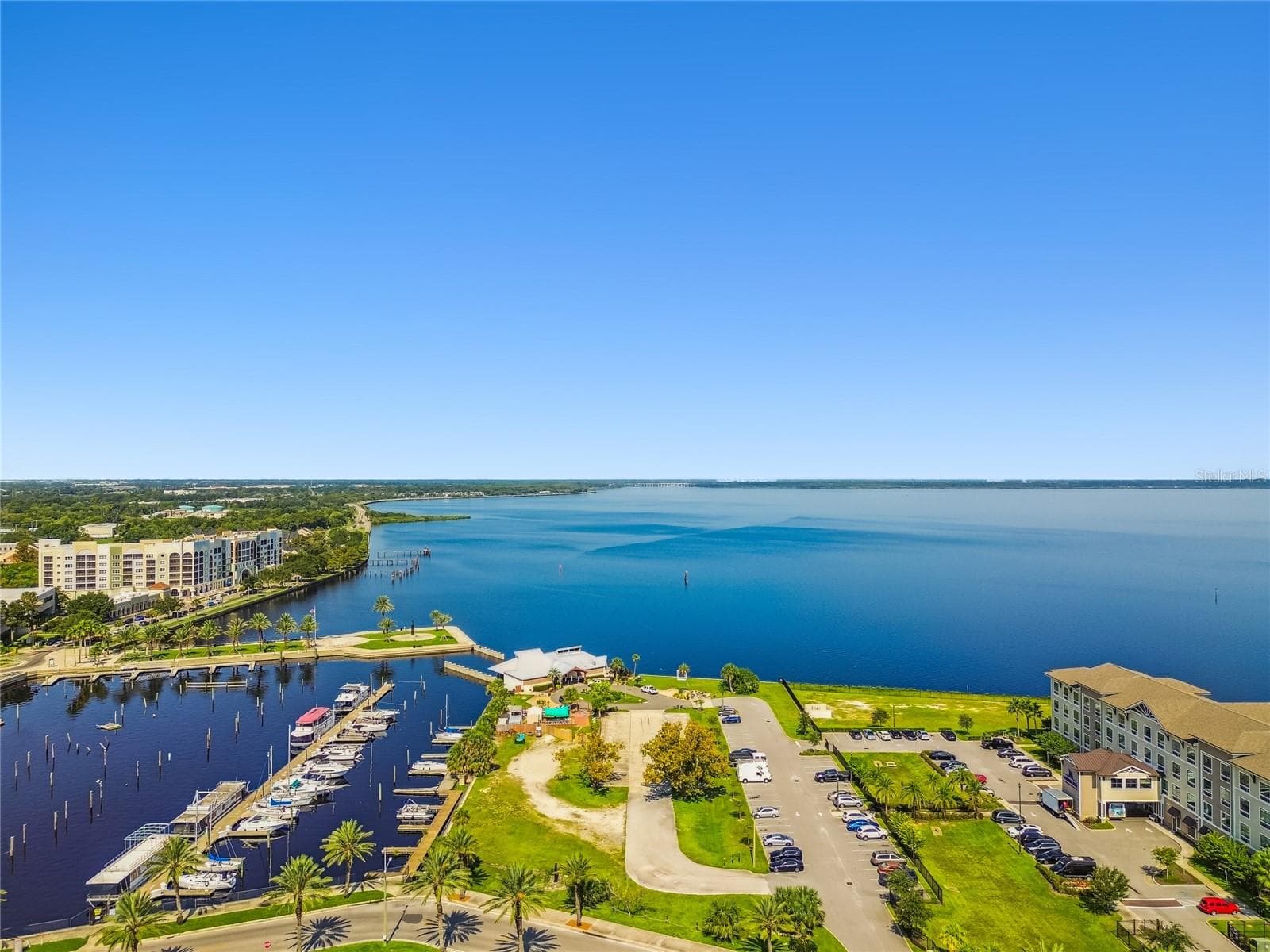 Lake Monroe - 2641 RIVER LANDING DR, SANFORD