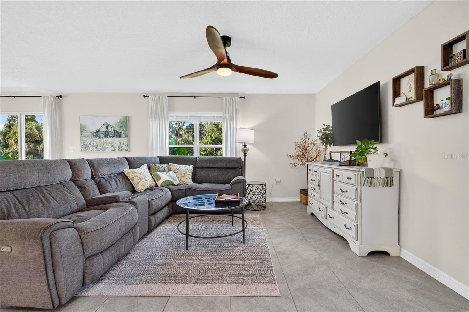 Single Family Residence at 10137 CHARLOTTE DR, PARRISH, photo 22 of 76