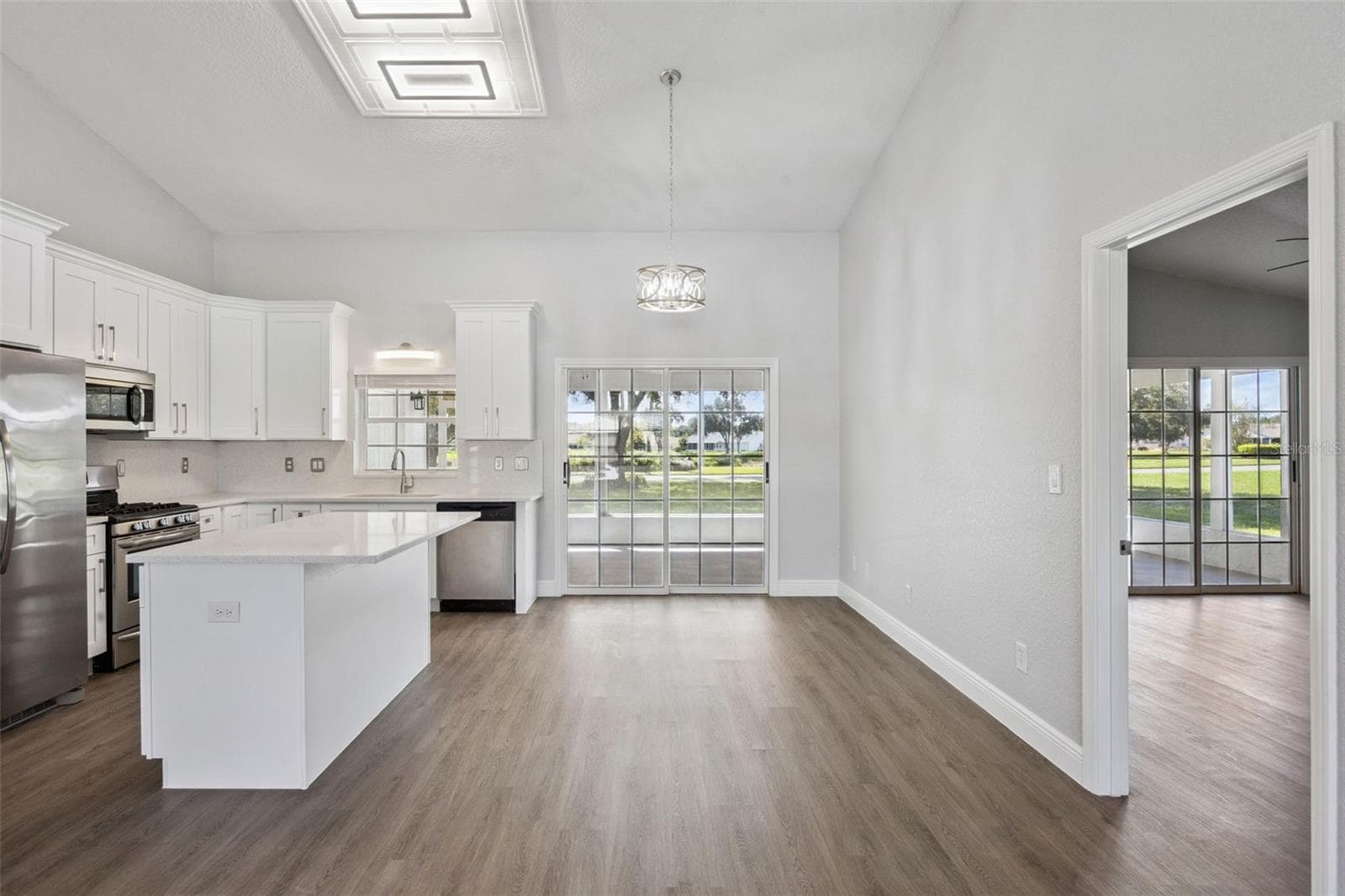 Single Family Residence at 5606 LAVER ST, LEESBURG, photo 18 of 91