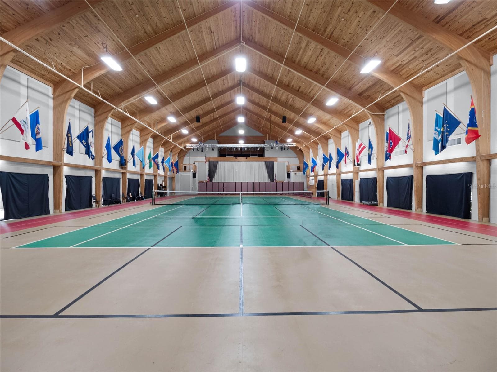 Arena hosts many activities and events - 5606 LAVER ST, LEESBURG