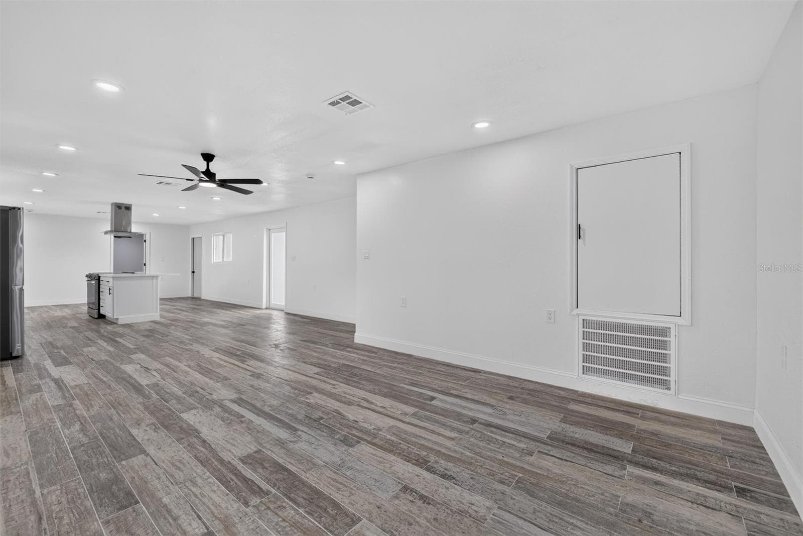 Single Family Residence at 801 MARLIN DR, PUNTA GORDA, photo 14 of 37