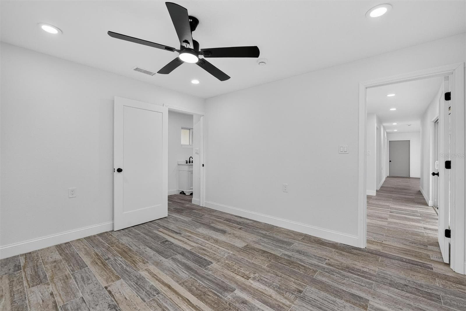 Single Family Residence at 801 MARLIN DR, PUNTA GORDA, photo 23 of 37