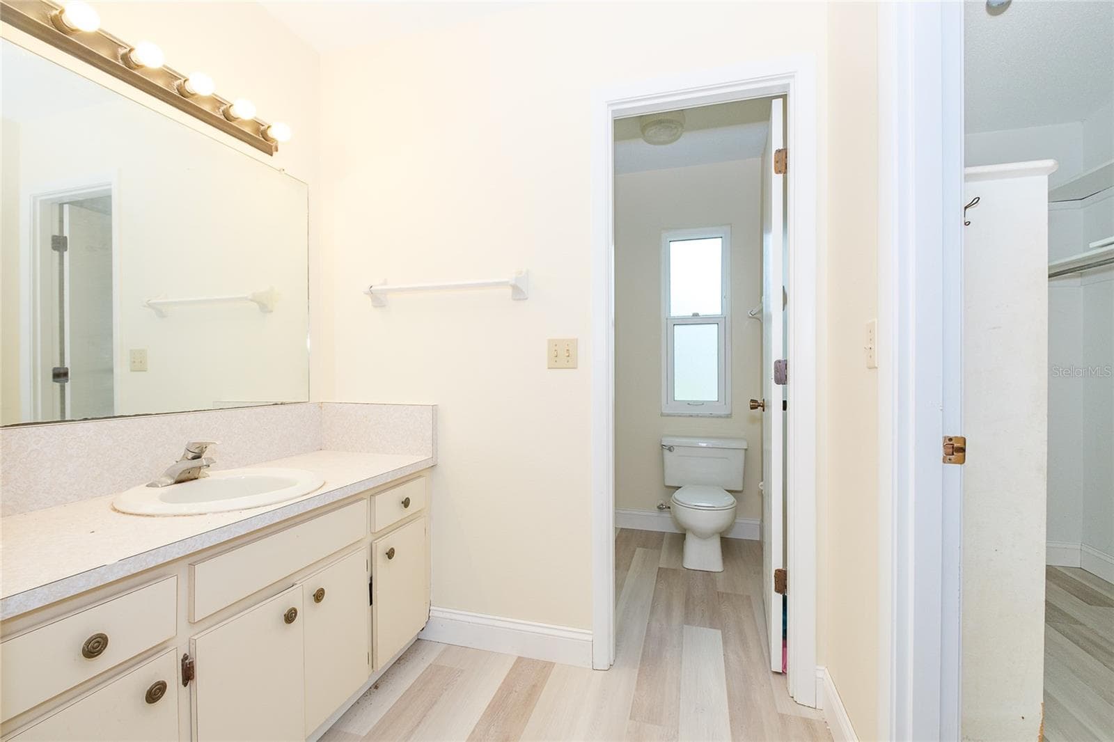 Primary bathroom - 995 BAY VISTA BLVD, ENGLEWOOD