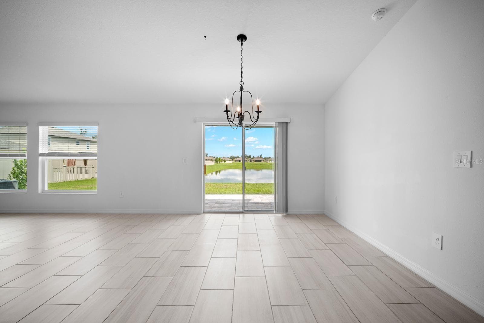 Single Family Residence at 4060 CAPRI COAST DR, PLANT CITY, photo 11 of 33