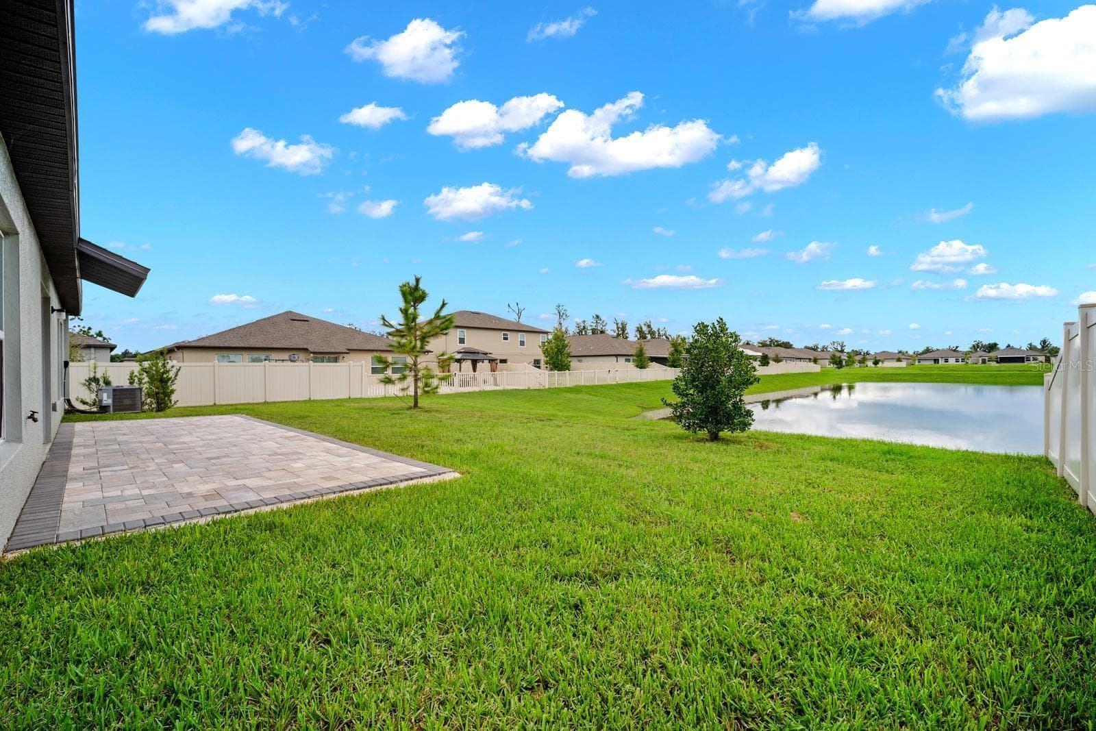 Single Family Residence at 4060 CAPRI COAST DR, PLANT CITY, photo 27 of 33