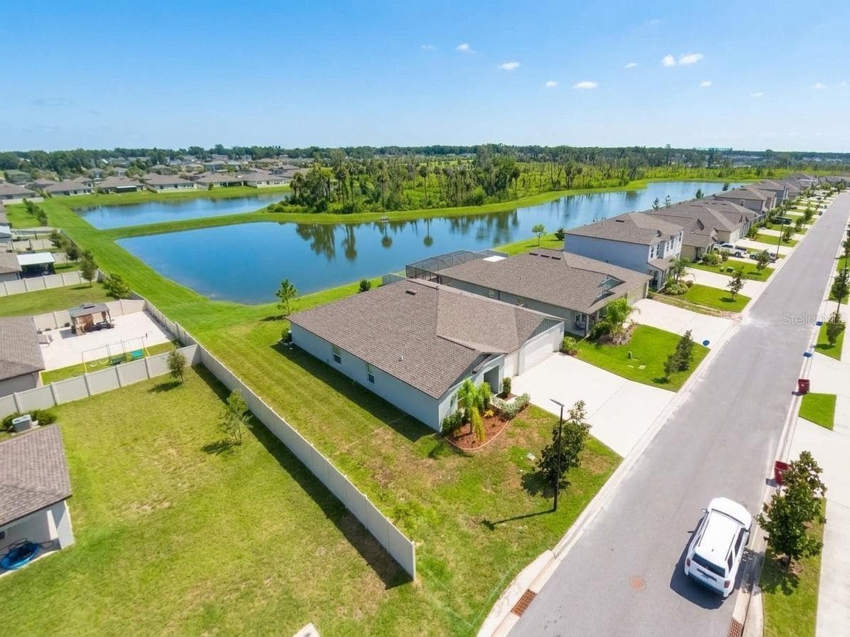 Single Family Residence at 4060 CAPRI COAST DR, PLANT CITY, photo 30 of 33