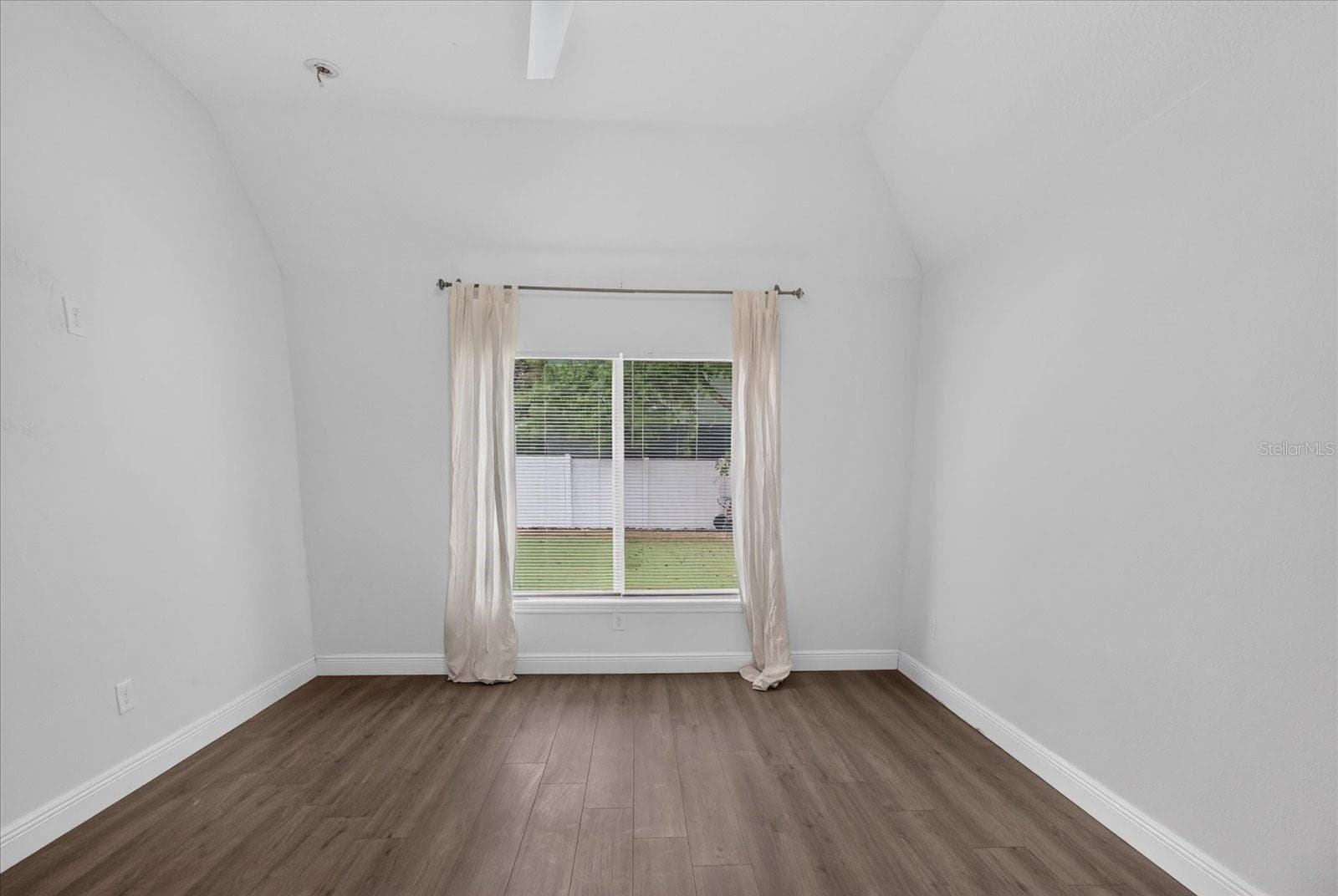 Single Family Residence at 5114 CHILKOOT ST, TAMPA, photo 33 of 90