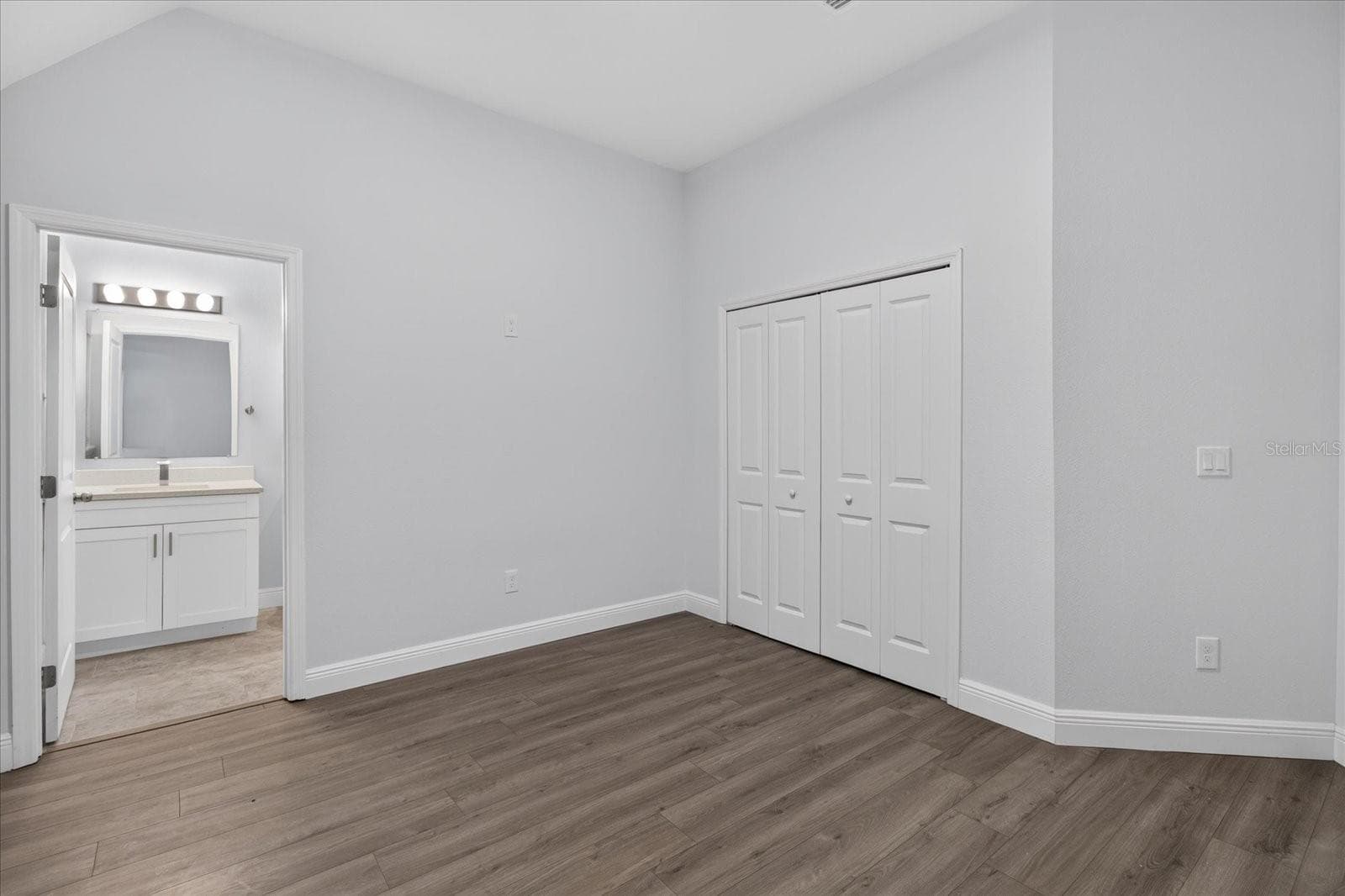 Single Family Residence at 5114 CHILKOOT ST, TAMPA, photo 57 of 90