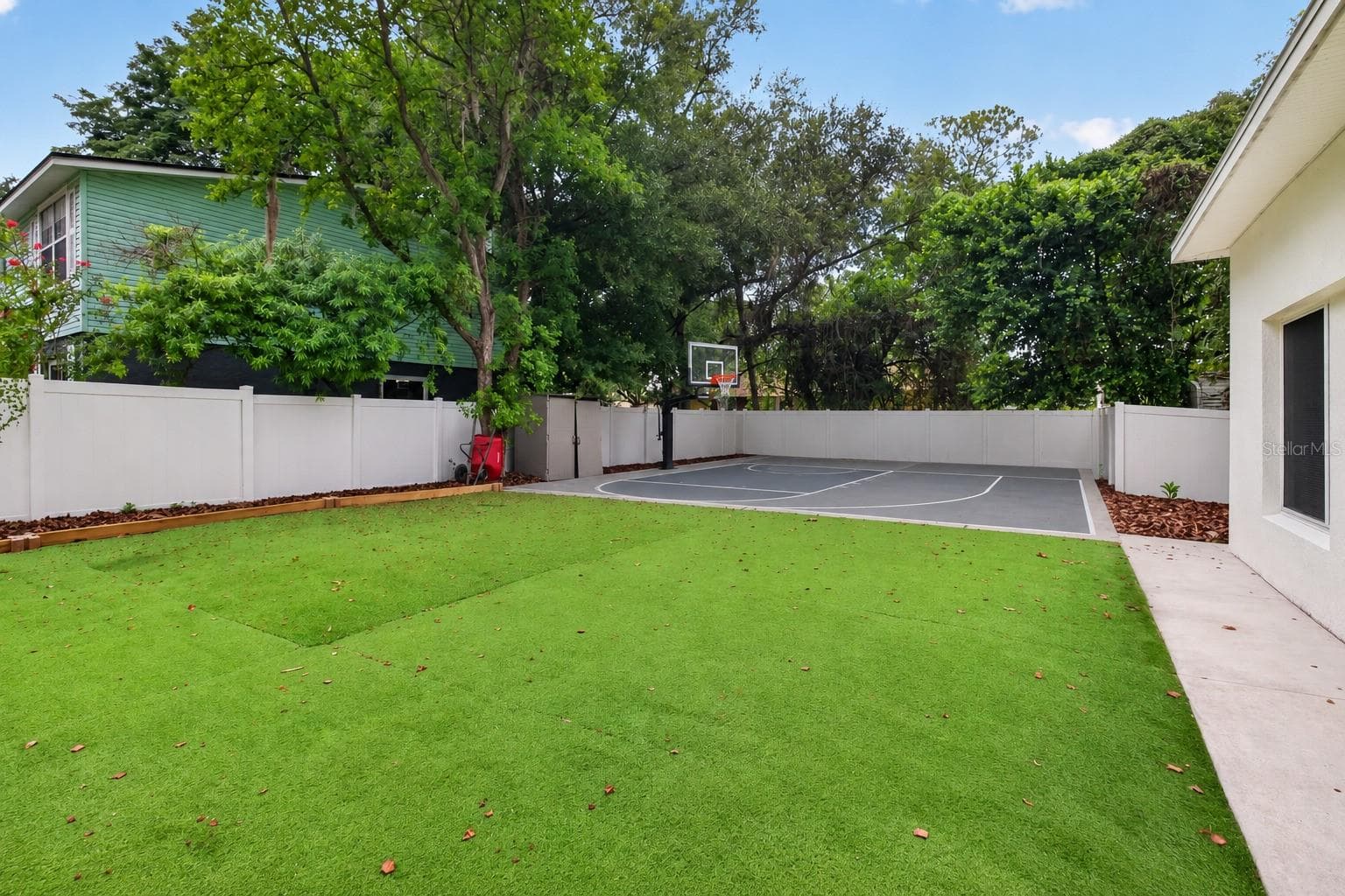 Single Family Residence at 5114 CHILKOOT ST, TAMPA, photo 76 of 90