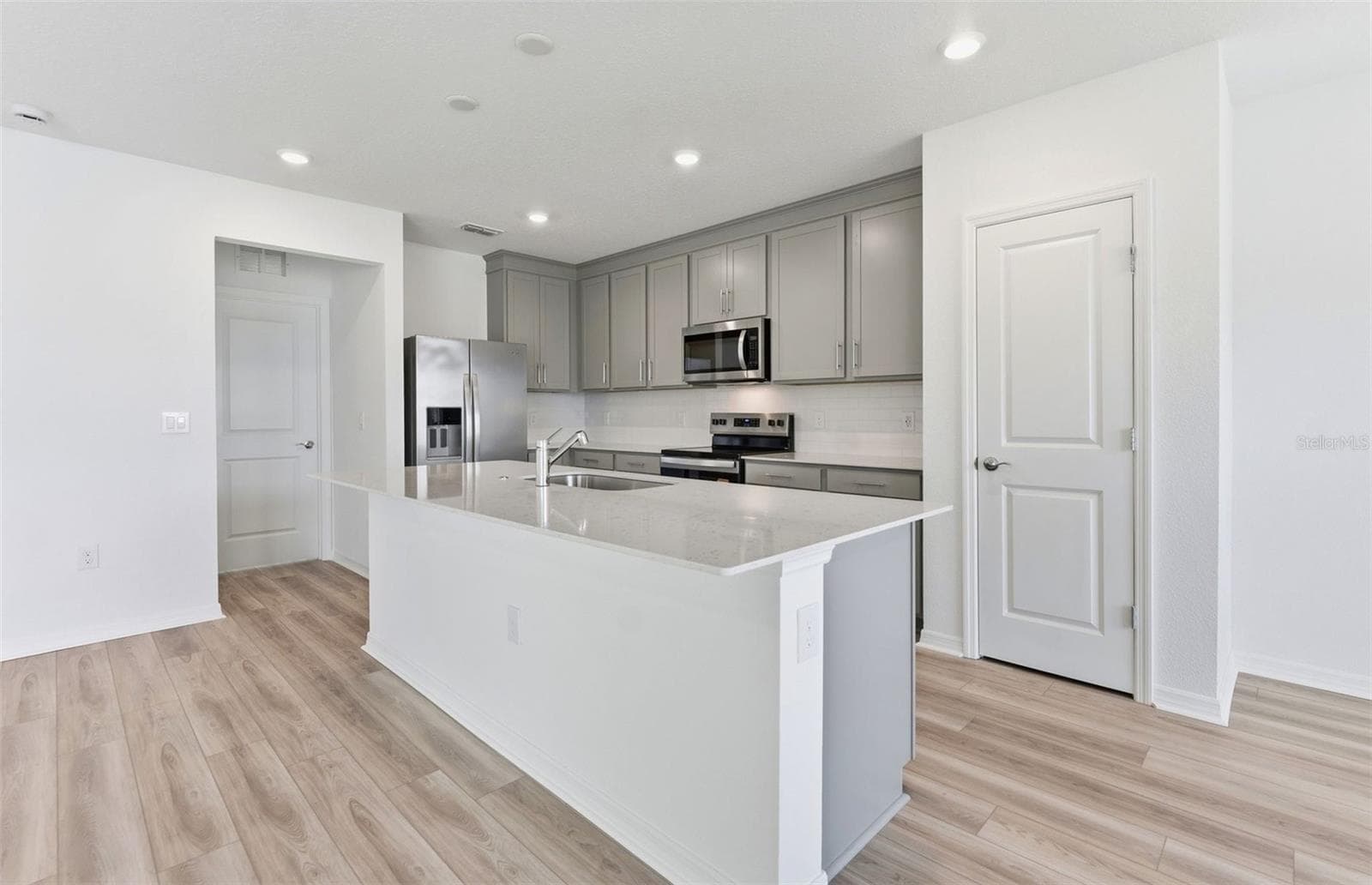 Model Representation - 1524 HARTRIDGE CT, LAKE ALFRED